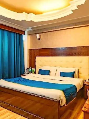 Alarks Inn Shimla 3*,  India